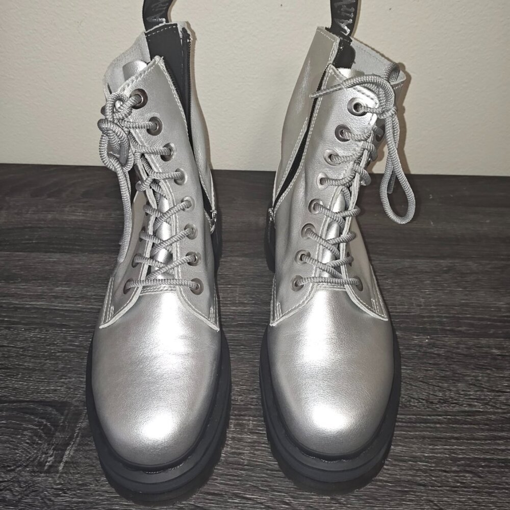 Dr Martens Jadon Platform Boots Silver LA004 Women's Size 10
